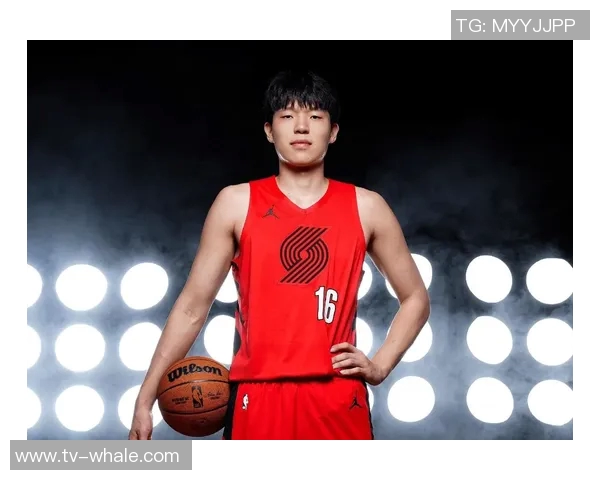 三大中锋占据全部出场机会杨瀚森再度未能上场三名双向球员却获得机会