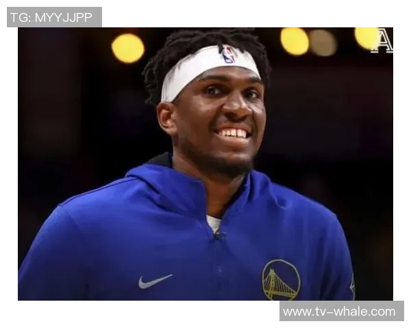 科尔怀念卢尼在大通中心的热烈掌声期待再次相聚的美好时刻